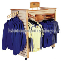 Kaufen Sie billige Knock-Down-Paket Kleidungsstück Einzelhandelsgeschäft Display Strong Slatwall Holz Einzelhandel Kleidung Display Rack